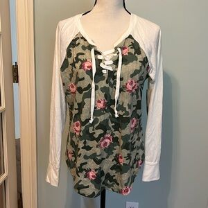 Almost Famous Blouse